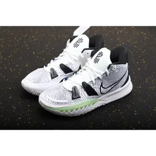 NIKE KYRIE 7 HIP-HOP 耐磨底 黑白綠 男鞋 籃球鞋 CQ9327-100