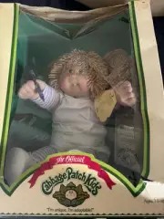 Coleco Brand New In Box Vintage Original Cabbage Patch Doll Delta Raelen