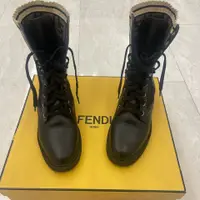 在飛比找PopChill優惠-[二手] FENDI Rockoko 黑色騎士靴 機車靴