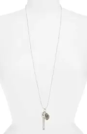 Nordstrom Treasure and Bond Metallic Druzy Initial Cluster Pendant O Necklace 38