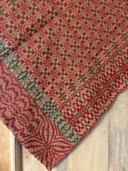 New Primitive CHRISTMAS RED GREEN COVERLET TABLE SQUARE Tablecloth 52"