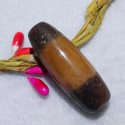 Magic Power Old Tibetan Agate *One Stripe* Weathered Line Dzi Bead PK011