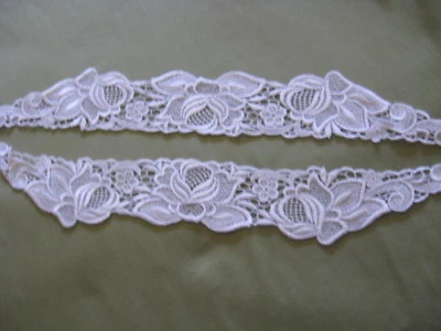 8 PAIR 15 1/2" LONG WHITE BRIDAL FLORAL RAYON VENISE COLLAR APPLIQUE