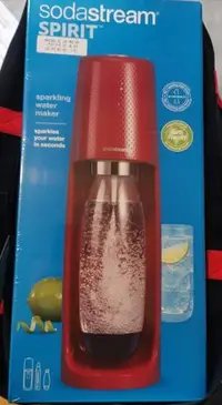 在飛比找Yahoo!奇摩拍賣優惠-全新 Sodastream Spirit 時尚風自動扣瓶氣泡