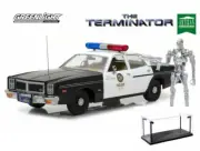 DIECAST CAR & LED CASE TERMINATOR 1977 DODGE MONACO POLICE W/T-800 FIGURE 1/18