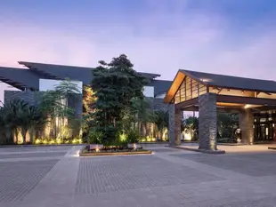 鉑爾曼蕉威維馬拉山水療會議度假村 Pullman Ciawi Vimala Hills Resort Spa and Convention