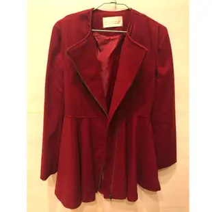 韓版酒紅色傘狀裙襬大衣