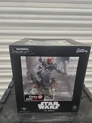 Gentle Giant Star Wars Jedi Fallen Order Cal Kestis Gallery Diorama GAMESTOP