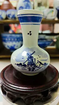 在飛比找Yahoo!奇摩拍賣優惠-荷蘭代爾夫特 Delft手繪風車青花陶瓷花瓶 小花器9176