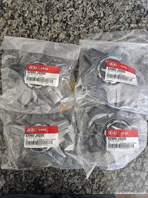 KDM E KIA Wheel Center Caps 19" Kia Stinger 52960J5200 SET 4pcs OEM NEW