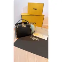 在飛比找蝦皮購物優惠-FENDI 芬迪 手提包 Peekaboo Monster 