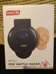 NEW DASH Mini Waffle Maker Black Shimmer Skull Shaped Halloween Food Press RARE