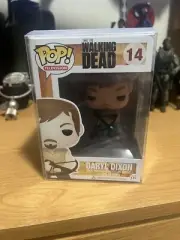 Funko POP! Walking Dead DARYL DIXON 14 With Pop Protector Case Mint Condition