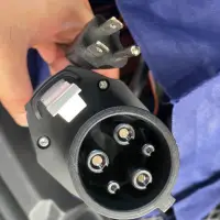 在飛比找蝦皮購物優惠-電動車 附贈 便攜 旅充 Type 1 型J1772充電器 