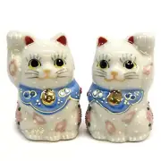 Maneki Neko Beckoning Welcoming Cat Paw Ceramic Kutani ware Sakura Small F/S NEW