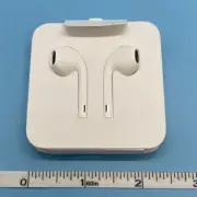 Apple iPhone Lightning EarPods Earbuds Earphones Mic & Volume Control Headphones