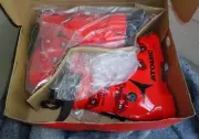 2022 Atomic Redster STI 150 Ski Boots NEW! Size 24.5