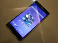 在飛比找Yahoo!奇摩拍賣優惠-此機大優點如下述 sony xperia z ultra c