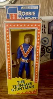 ROBBIE KNIEVEL IDEAL Figure “The Teenage Stuntman” MIB Ultra Rare 1976 EVEL
