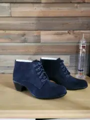 Clarks Ingalls Lace Navy Marine boots 6w