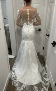 Wedding Gown Size 12 Never Worn