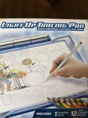 Crayola 04-0907 Light-up Tracing Pad Coloring Board Art Blue New Creative Craft