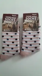 2 Lamb Wool Warm Soft Socks Size Shoe 36-41 Socks 9-11 rose pink
