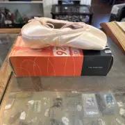 Bloch Ballet Dance Shoes Size 3 B Signature Rehearsal NIB