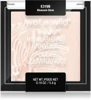 Wet n Wild MegaGlo pearly highlighter Blossom Glow 5.4g