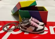 3D SB Dunk Brown Basketball Sneaker Keychains Pair with Box cute gift