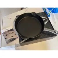 在飛比找蝦皮購物優惠-Staub 正品 28cm 百貨公司購買 法國製 平底鍋 烤