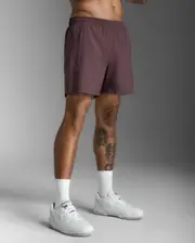 Motion 5 Inch Shorts, 2XU, XXL, Raisin/Raisin, Male