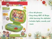 Laptop cocomelon personalizada con. El nombre del niño