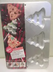 Wilton Christmas Tree Cookie Treat Pan