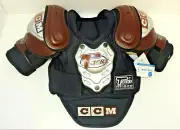 NEW NOS CCM TACKS BSP620T ICE HOCKEY SHOULDER PADS W/ COOLMAX ~ BOYS MEDIUM