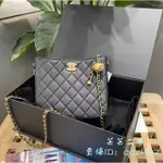 DIANA二手 CHANEL 香奈兒 23C 新款 黑色羊皮 核桃金球 HOBO 斜背包 嬉皮包 流浪包 AS3259