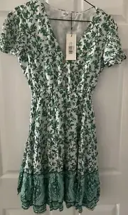 Ally Dress Green Size 8 BNWT