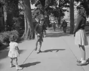 8x10 B&W Art Print 1942 Playing Hopscotch Flatbush New York New York