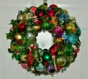 WONDERFUL WHIMSICAL VINTAGE ORNAMENT WREATH ONE OF A KIND HAND MADE MUST SEE