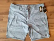 Travis Mathew Barnstormed Mens Boardshorts Size 42