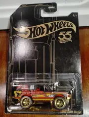 Hot Wheels 55th Anniversary Edition Range Rover Classic
