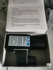 1PC New Eaton Vickers pressure switch SG307-F-150 Expedited Shipping