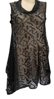 TS TAKING SHAPE plus sz S 16 Lace Chance Tunic Top NWT Rrp $110