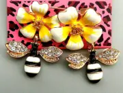 Playful Bumble Honey BEES & Blossoms YELLOW Flowers Rhinestone Enamel Brooch BJ
