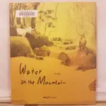 二手書📗英文繪本WATER ON THE MOUNTAIN//ANDER//科學、自然、知識(台灣和英