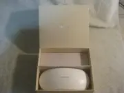 Tom Ford White clam shell Eye Glass Case