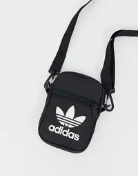 在飛比找Yahoo!奇摩拍賣優惠-adidas Originals 愛迪達 黑色 腰包/肩包/