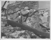 Soldiers Royal Netherlands Army, a Dutch town bombarded by German Old Photo