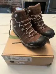 Oboz hiking boots 8 regular women's Bridger waterproof walnut 38.5