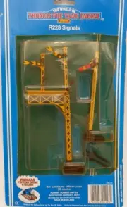 Hornby R228 O Scale The World Of Thomas The Tank Engine & Friends Signals Train